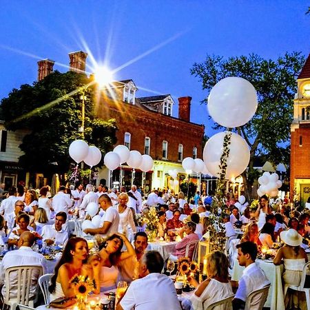 The White House Boutique B&B Niagara-on-the-Lake Dış mekan fotoğraf